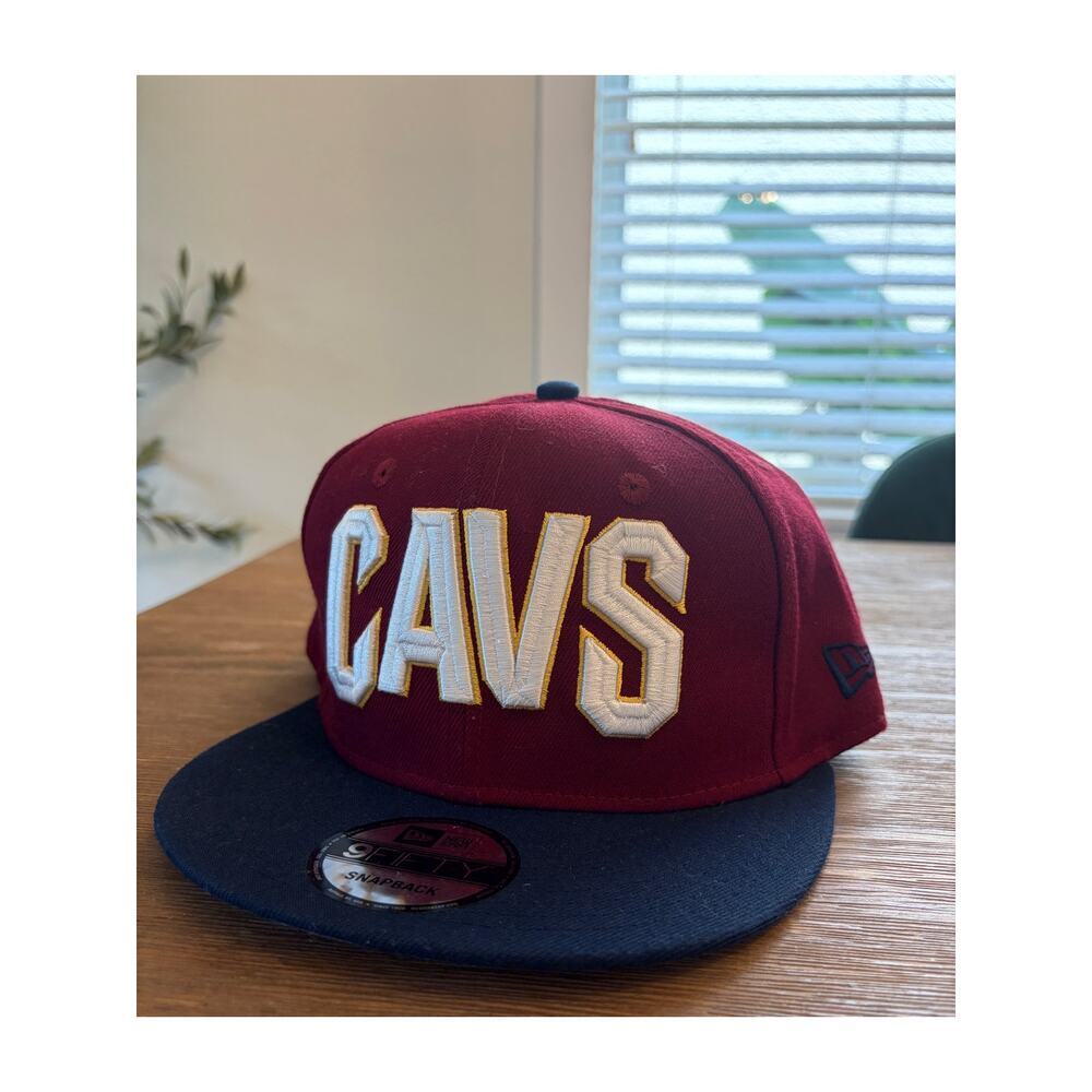 New Era Cleveland Cavaliers CAVS NBA 9FIFTY Snapback Hat Maroon Navy OSFM